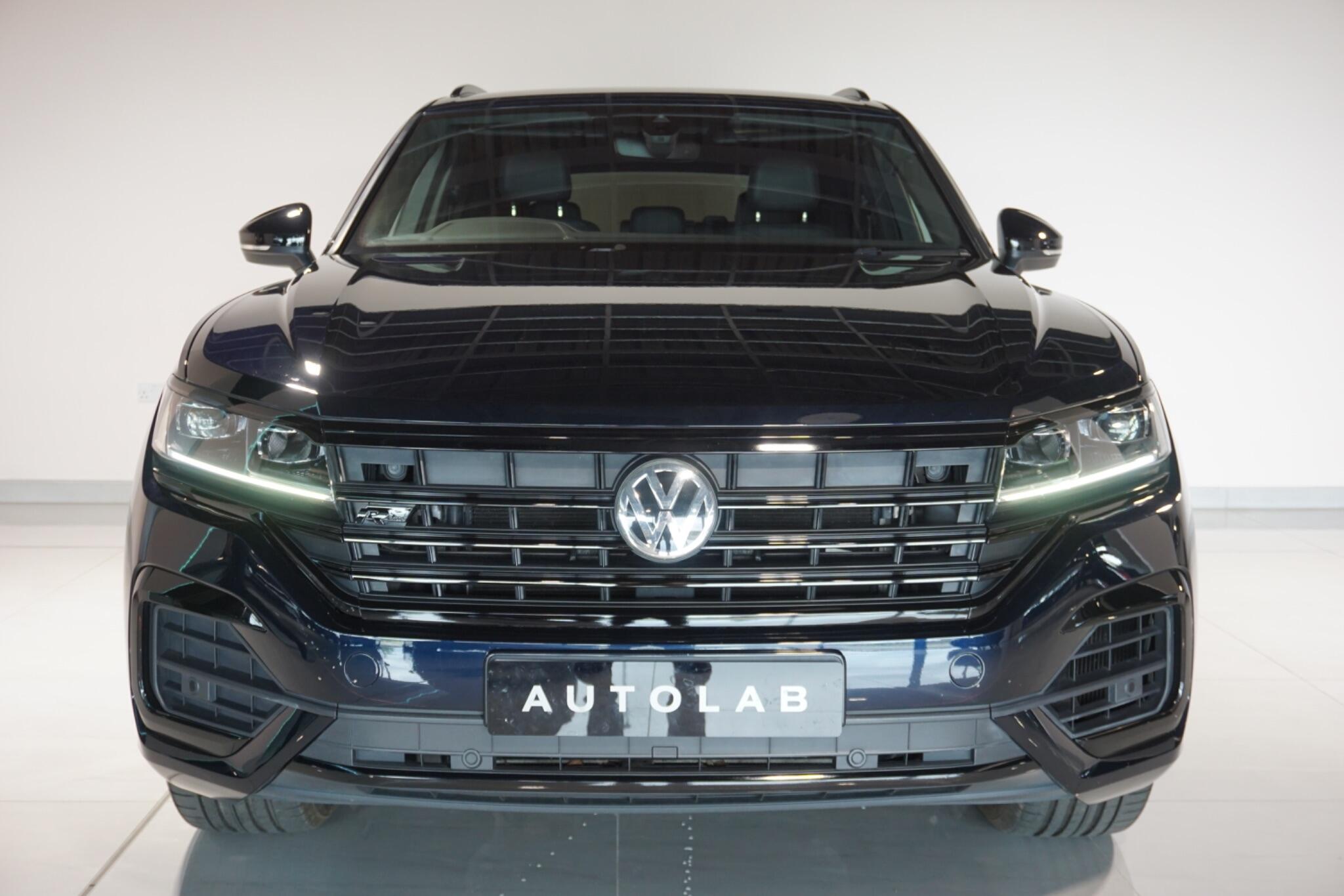 Volkswagen Touareg 3.0 TDI V6 R-Line SUV 5dr Diesel Tiptronic 4Motion Euro 6 (s/s) (286 ps)